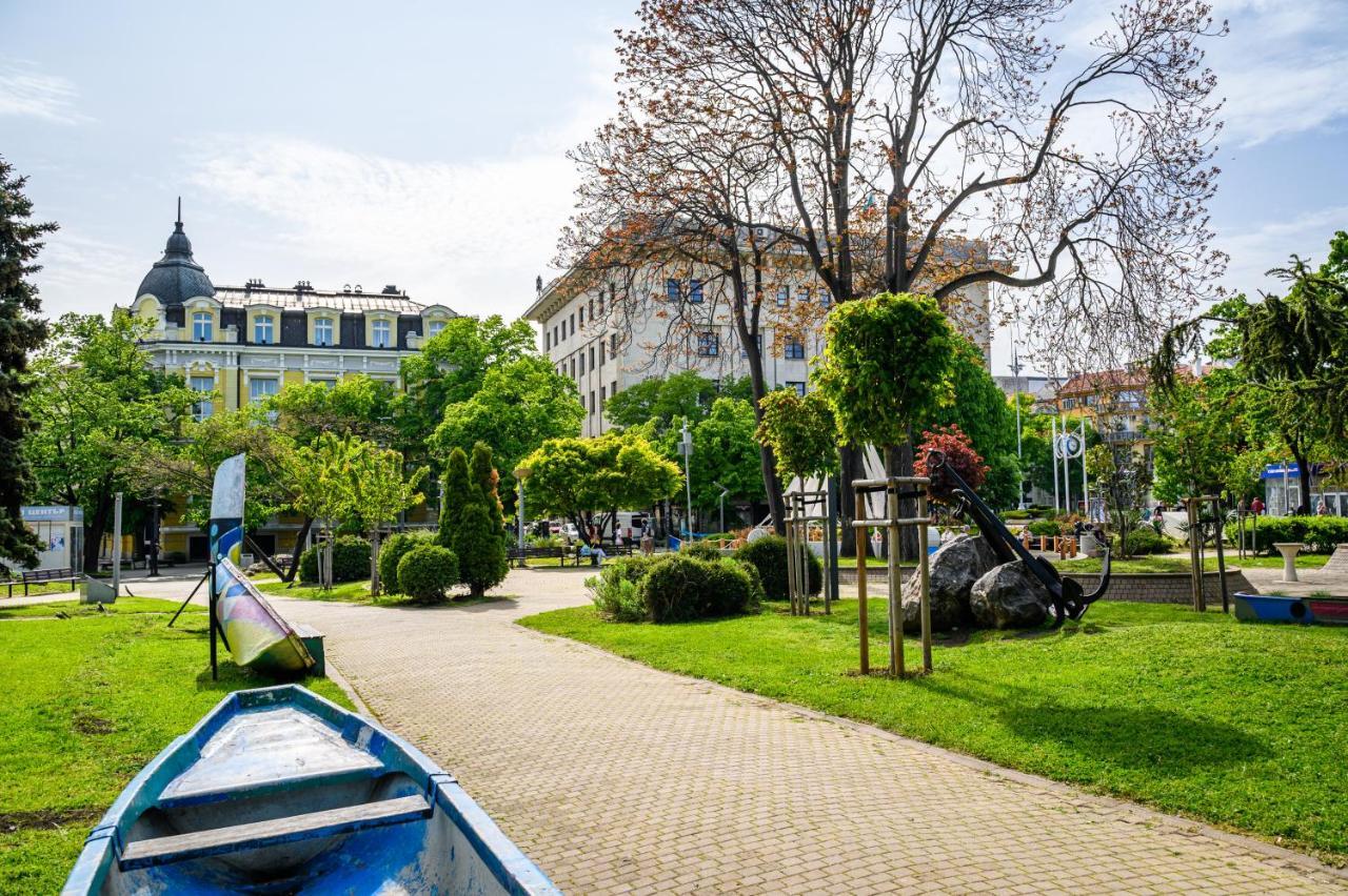 Пацо Hotel Burgas ภายนอก รูปภาพ